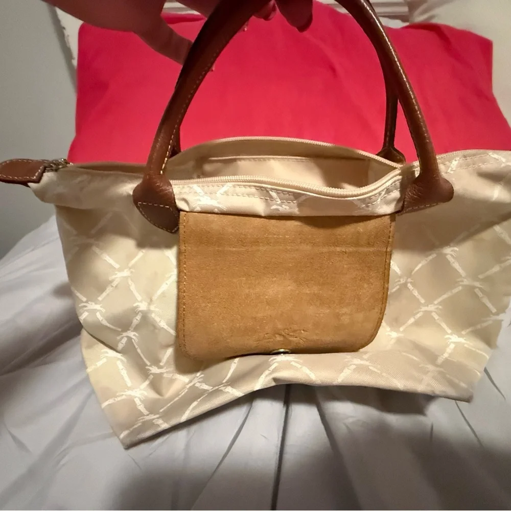 Longchamp Le Pliage Tote - Picture 10 of 10